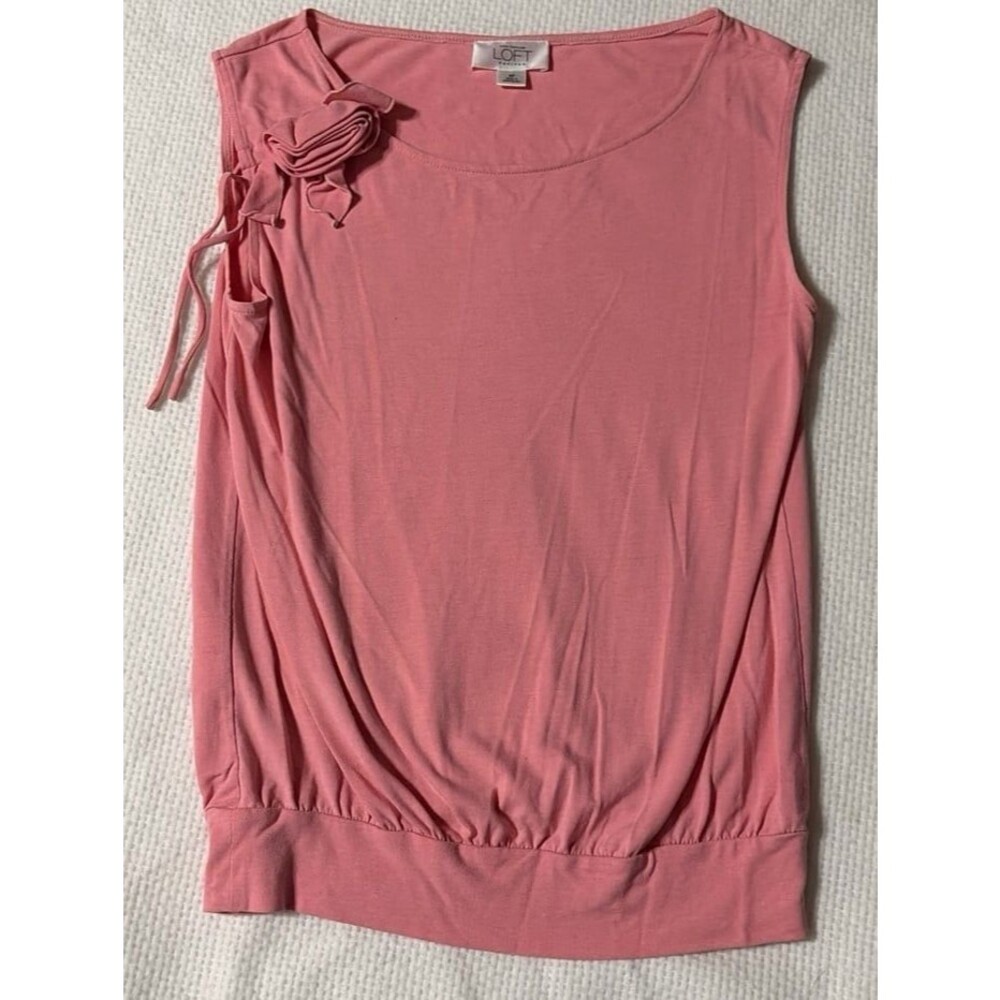 Ann Taylor Loft Petite Pink Sleeveless Blouse with Rosette Detail, Small petite